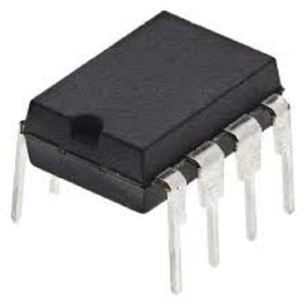 LM393 IC - Low Power Low Offset Voltage Dual Comparator IC