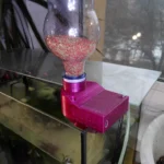 Automatic fish feeder