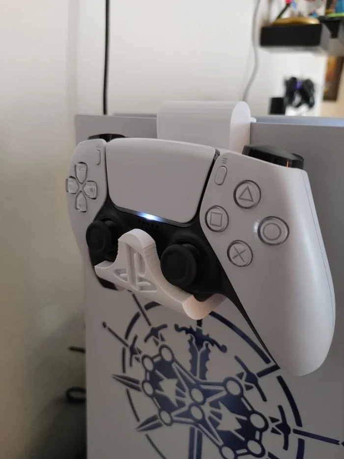 Wall Mount for PS5, PS4, Xbox Controllers | Universal Gamepad Holder with Adhesive Tape | DualSense, DualShock, Xbox Series X/S | Game Controller Stand for Desk or Wall – Black - 100 - Image 3